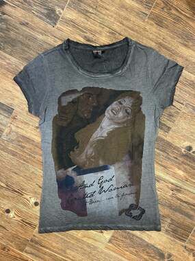 Avenue of Stars Deadstock “And God Created Woman” Graphic Tee – Size L